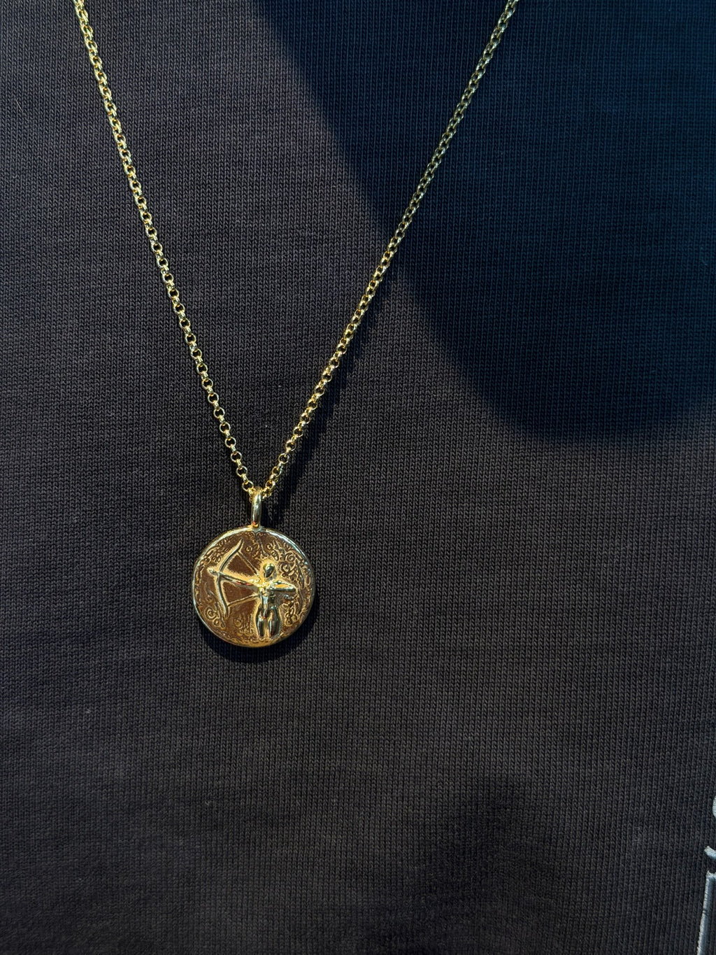 Sagittarius Pendant Gold