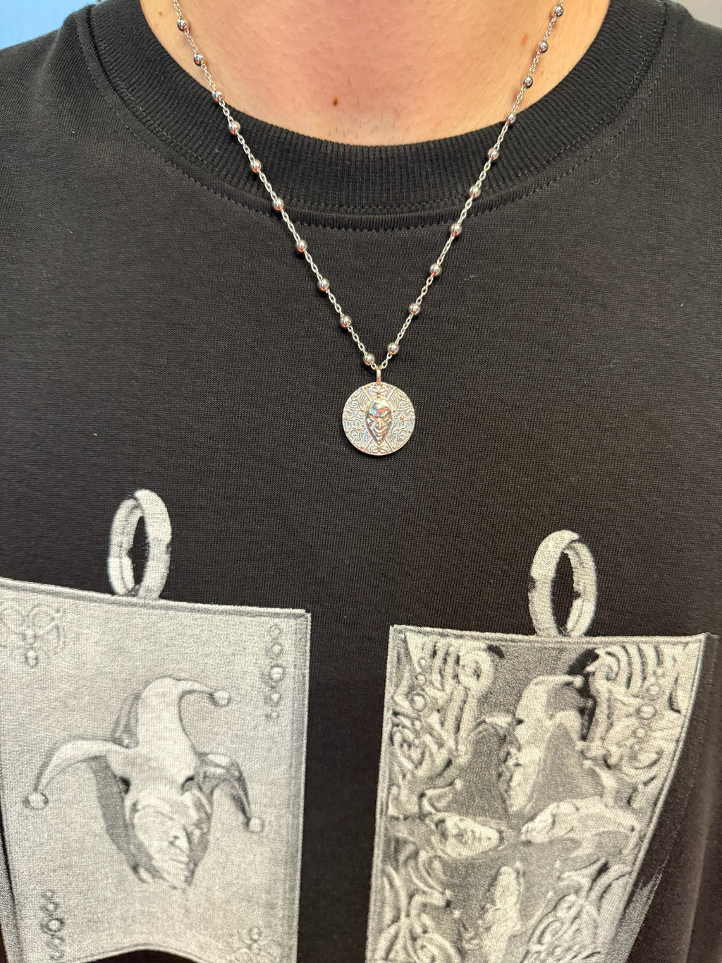 Medallion Pendant Silver