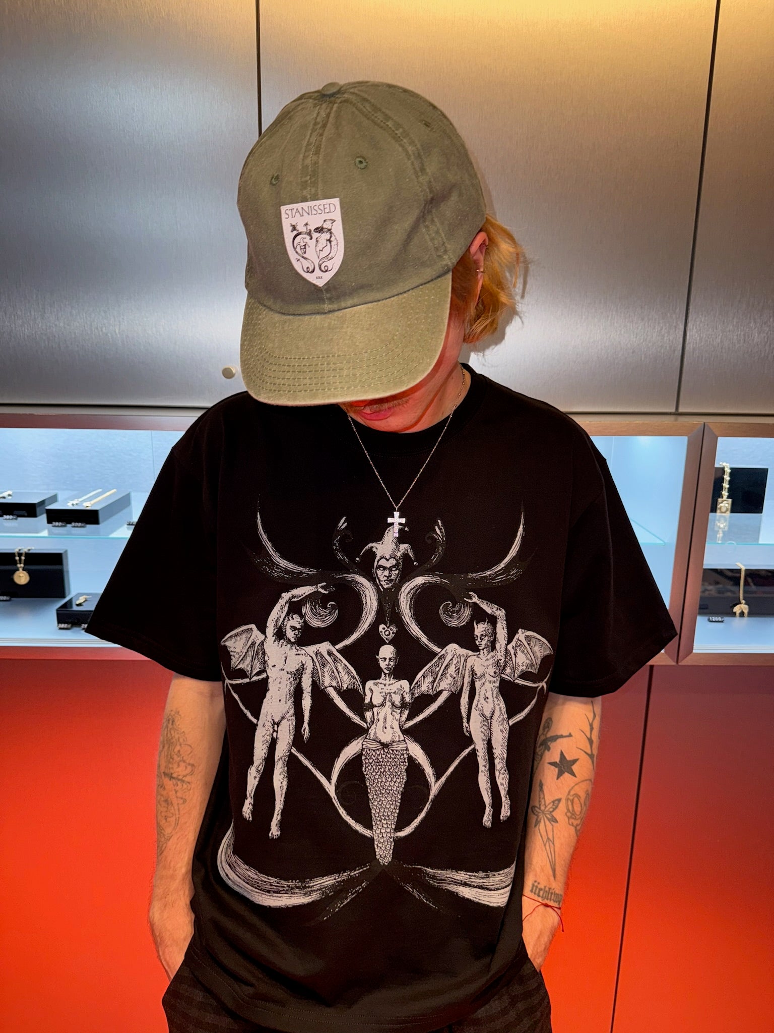 Coat Of Arms Strapback Cap Washed Green