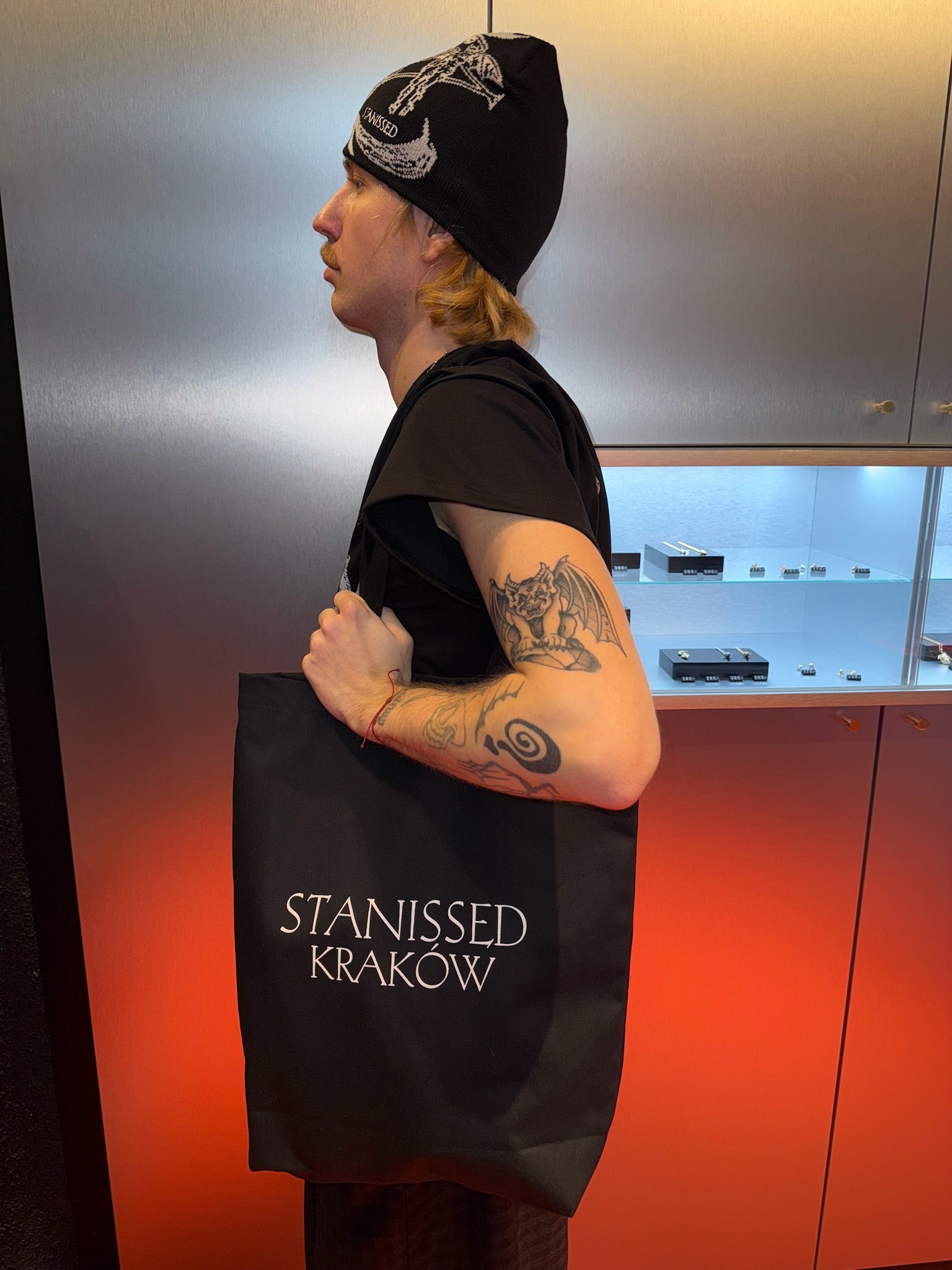 Jester Tote Black