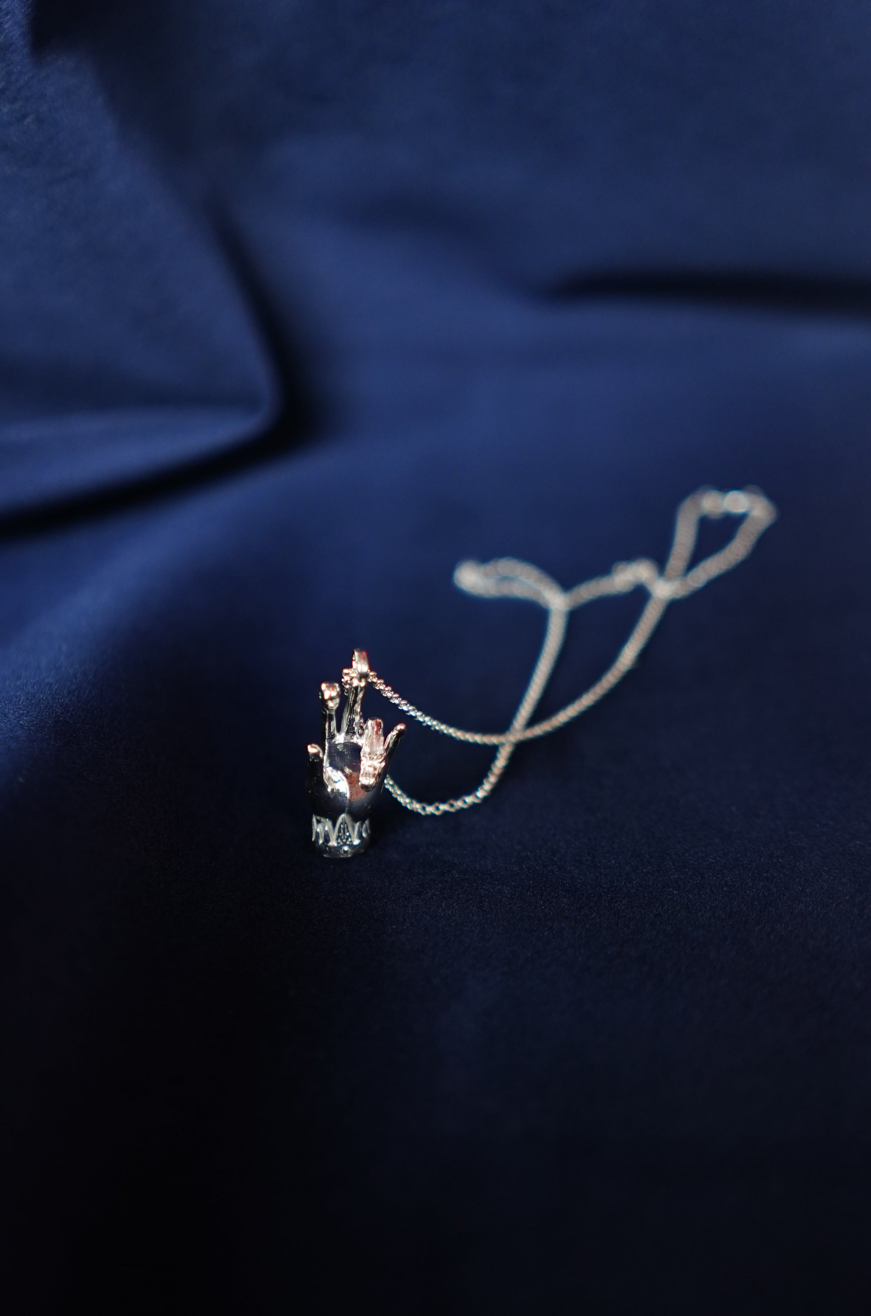 The Hand Of Legends Pendant Silver