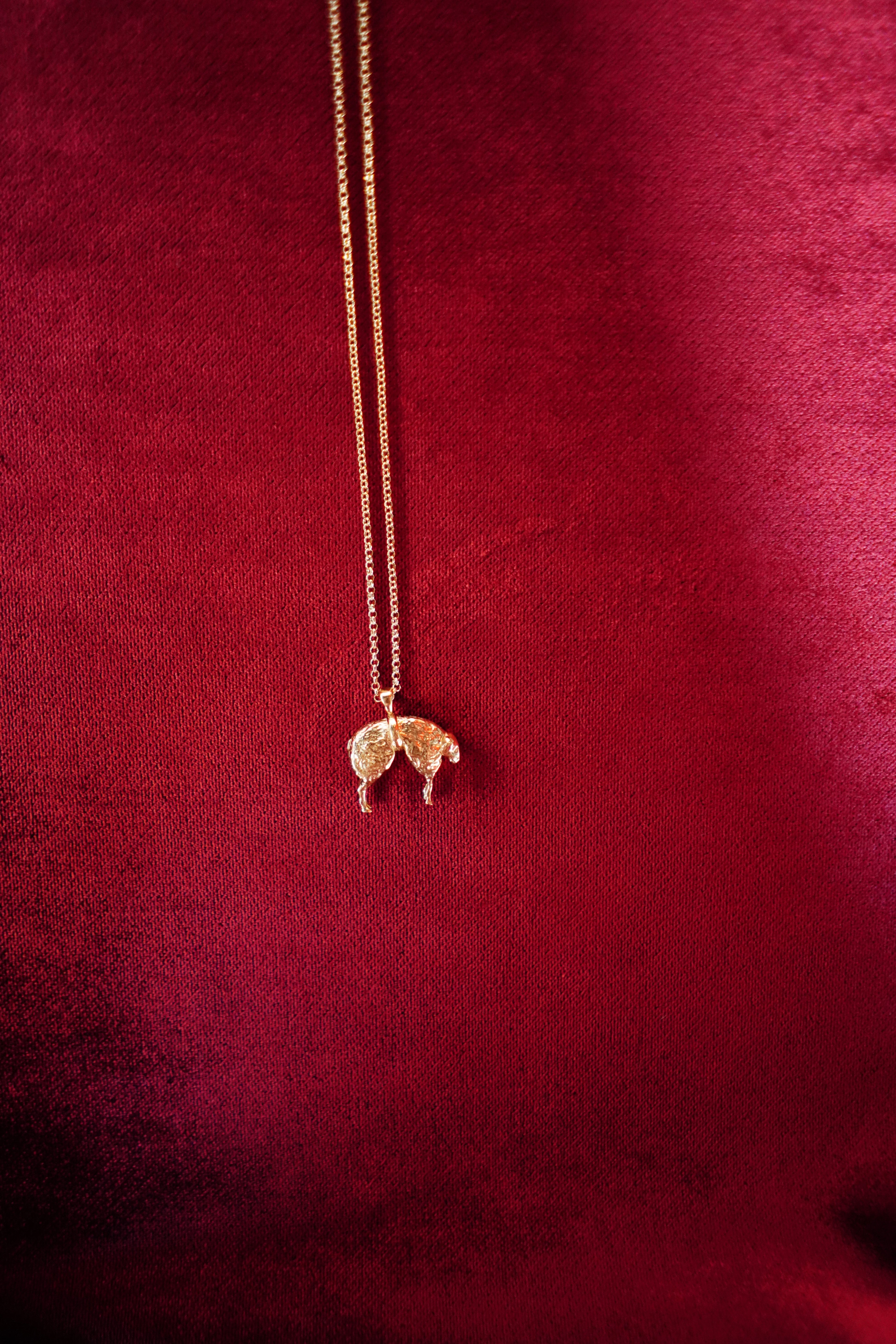Cobbler's Sheep Pendant Gold